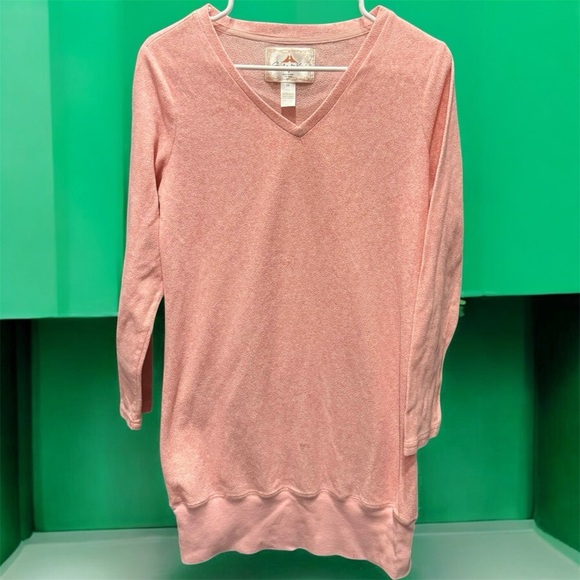 Goodnight Kiss Other - Goodnight kiss Pink V-Neck Sweater nightgown MEDIUM